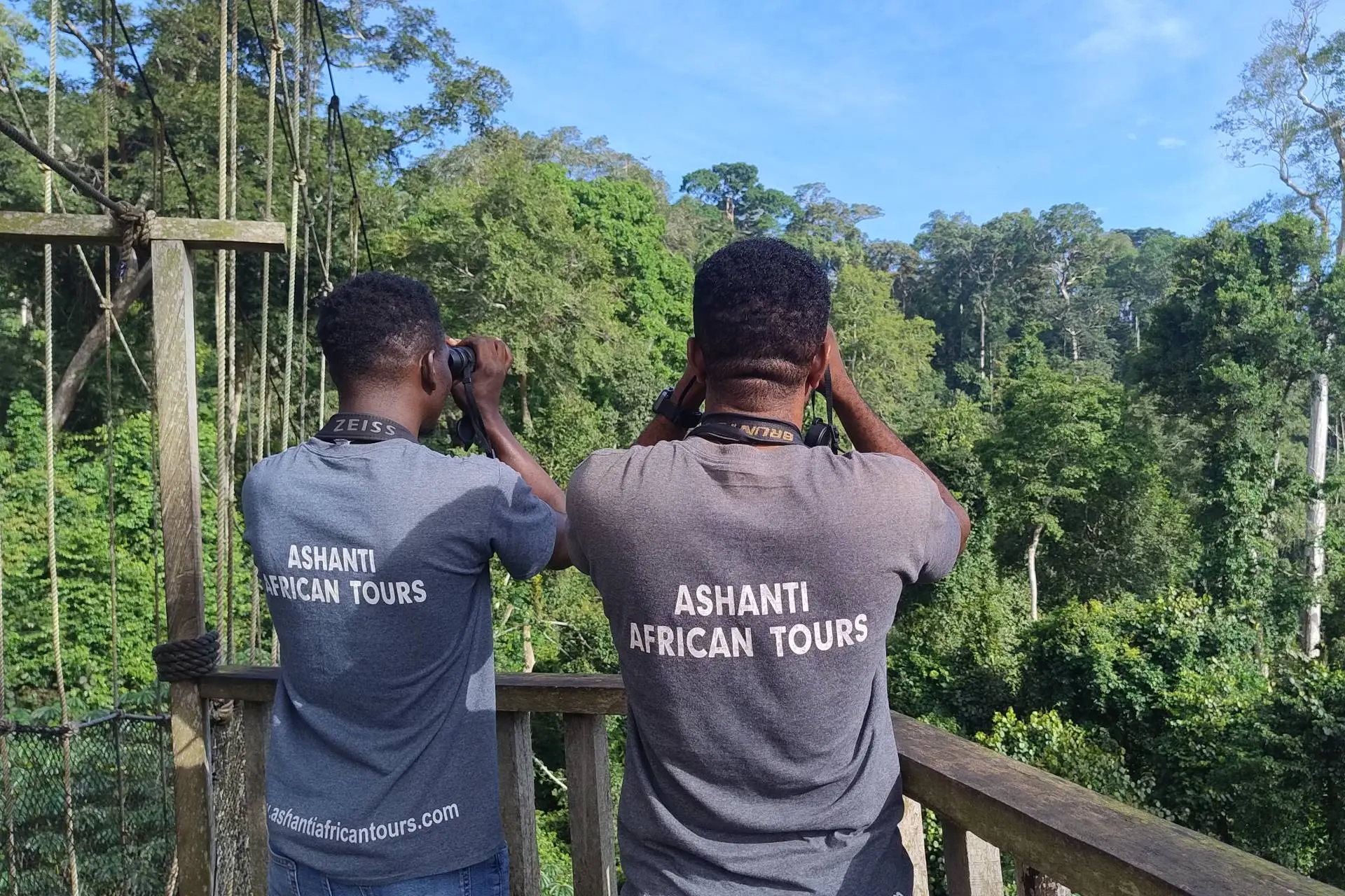 Expert Local Guides